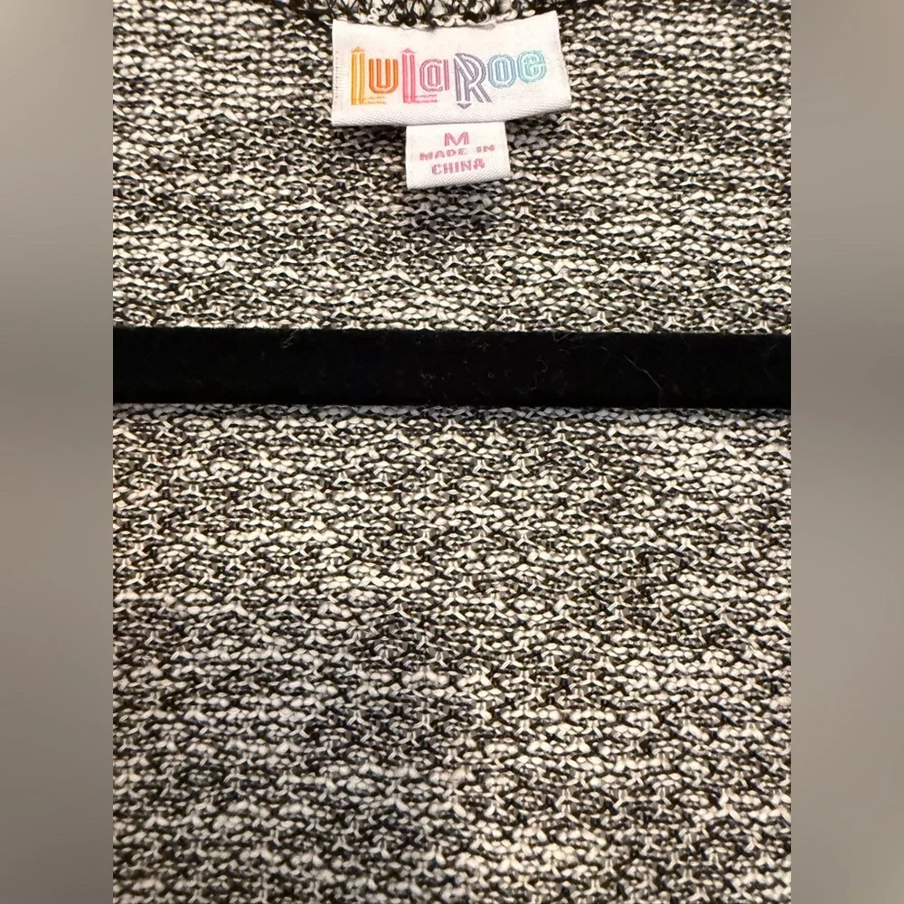 NWT LuLaRoe Marled Black & White Knit Vest size medium - Picture 3 of 4